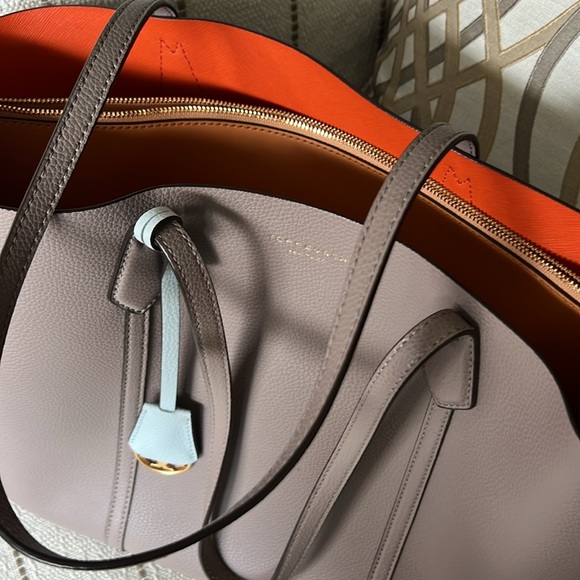 Tory Burch Perry Tote - Picture 2 of 9